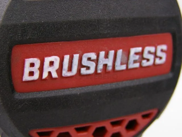 Akumulatorowy Klucz Udarowy 1/2" 350 Nm, Bezszczotkowy, 18V AQ-ONE, 3 Ah Kpl z ładowarką i 1 Baterią - obrazek 9